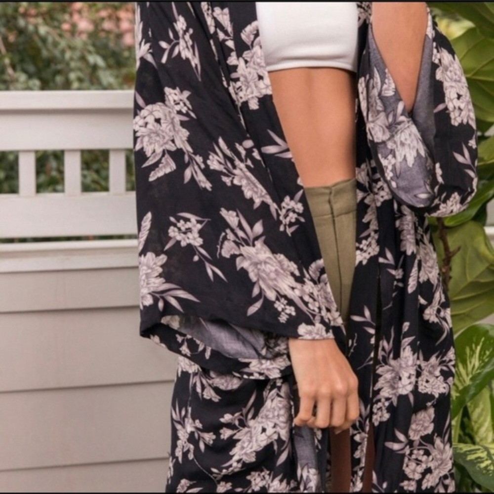Spiritual Gangster Black Floral Maya Kimono One Size
